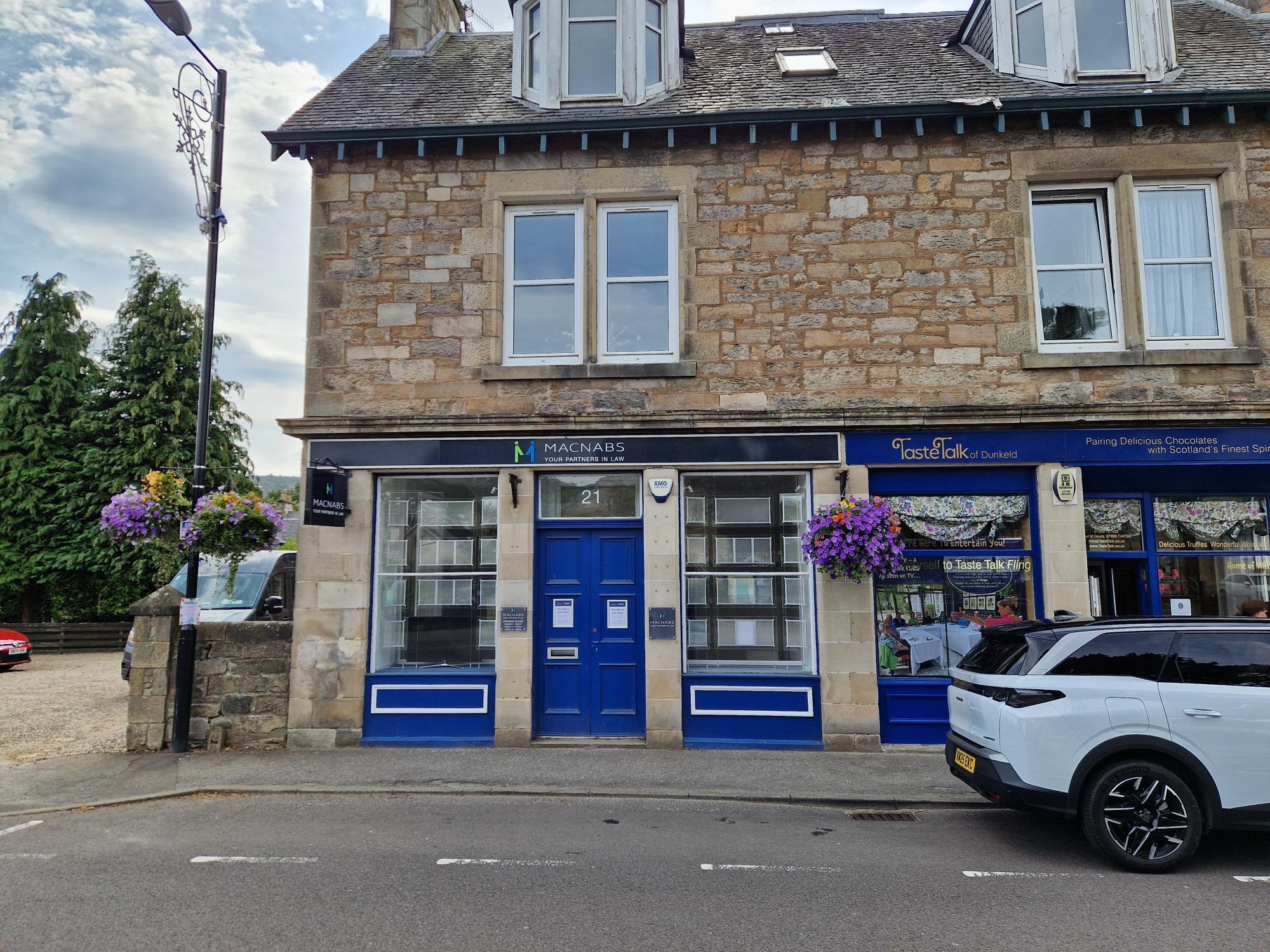21 Atholl Rd, Pitlochry for lease Building Photo- Image 1 of 3