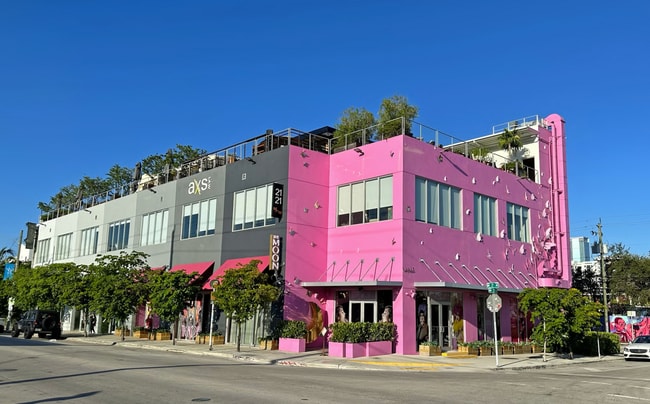 More details for Wynwood NW 2nd Ave Mixed-Use Portfolio – for Sale, Miami, FL