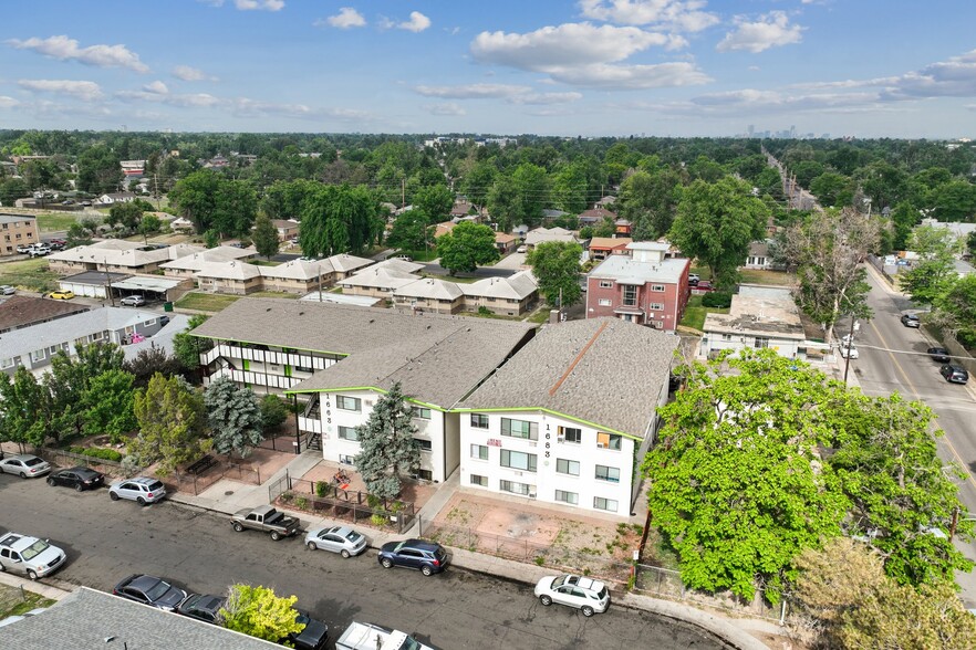 Multifamily in Aurora, CO for sale - Building Photo - Image 1 of 1