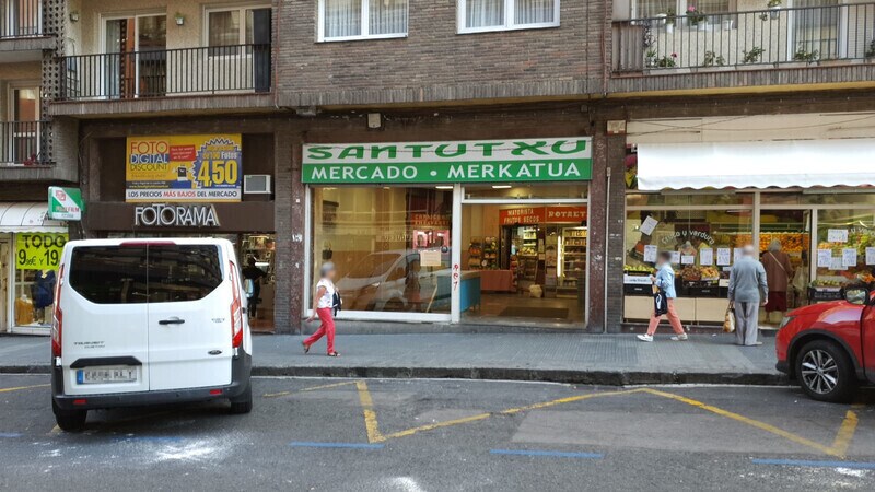 Julián Bolívar Elorduy Kalea, Bilbao, Vizcaya for sale Building Photo- Image 1 of 7