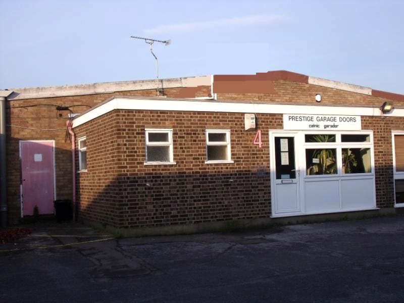 Rose Way, Rochford for sale Primary Photo- Image 1 of 1