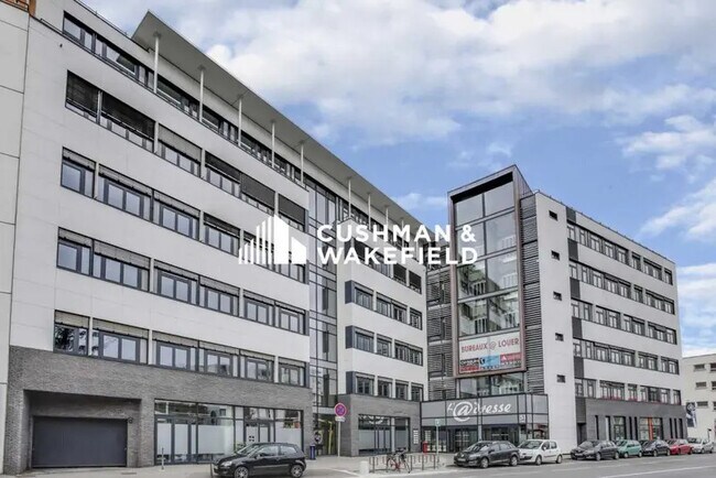 Location Bureaux 376 m² à 2 537 m²