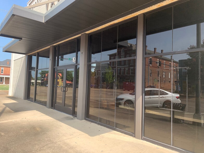 401 Main St, Columbus, MS for sale - Building Photo - Image 3 of 6