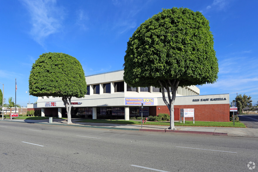 1111 E Katella Ave, Orange, CA for lease - Building Photo - Image 1 of 4