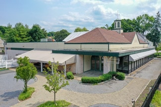 More details for 221 South St, Oyster Bay, NY - Retail for Sale