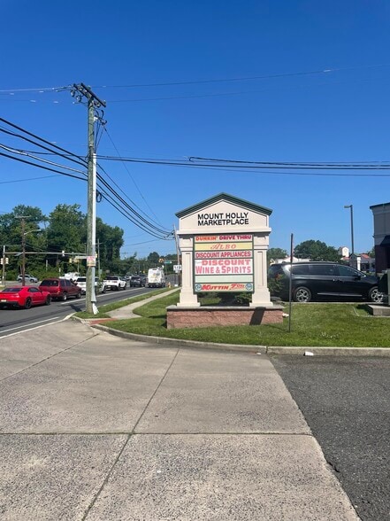 305-317 Rancocas Rd, Mount Holly, NJ for sale - Building Photo - Image 2 of 4