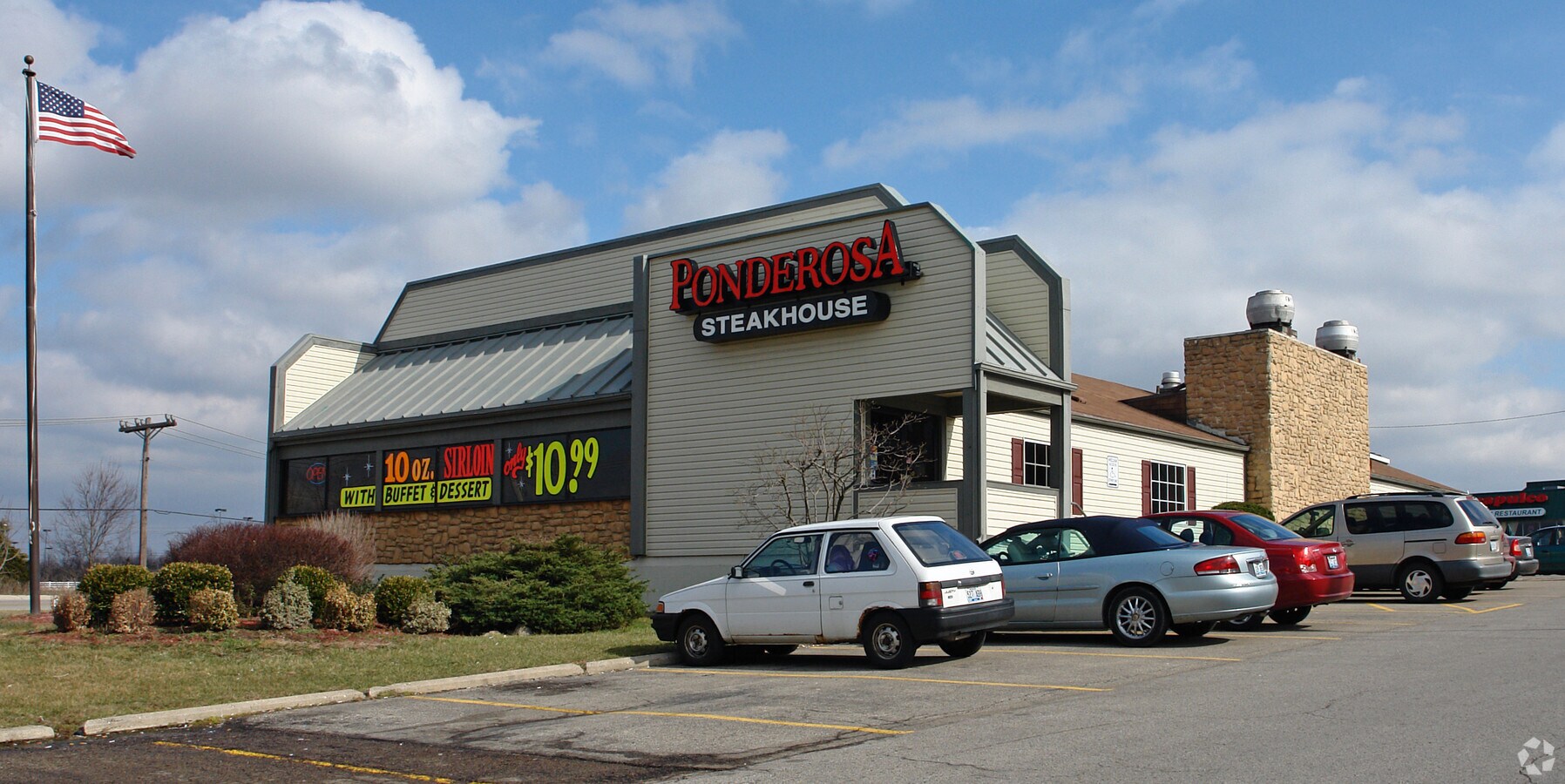 8053 Holiday Pl, Florence, KY 41042