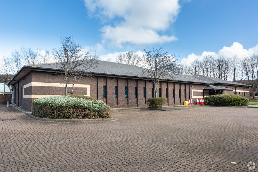 Fifth Ave, Gateshead for sale - Primary Photo - Image 1 of 1