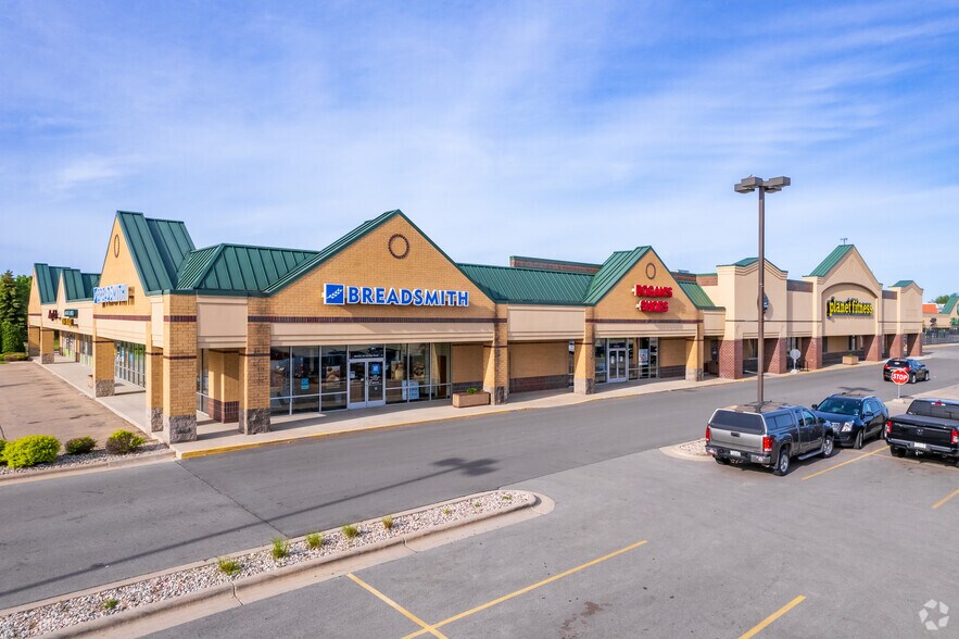 W3165-W3169 Van Roy Rd, Appleton, WI for sale - Building Photo - Image 1 of 1