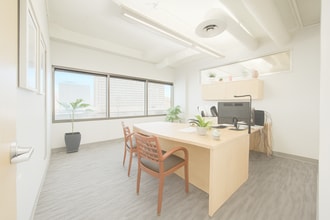 5757 W Century Blvd, Los Angeles, CA for lease Interior Photo- Image 1 of 6