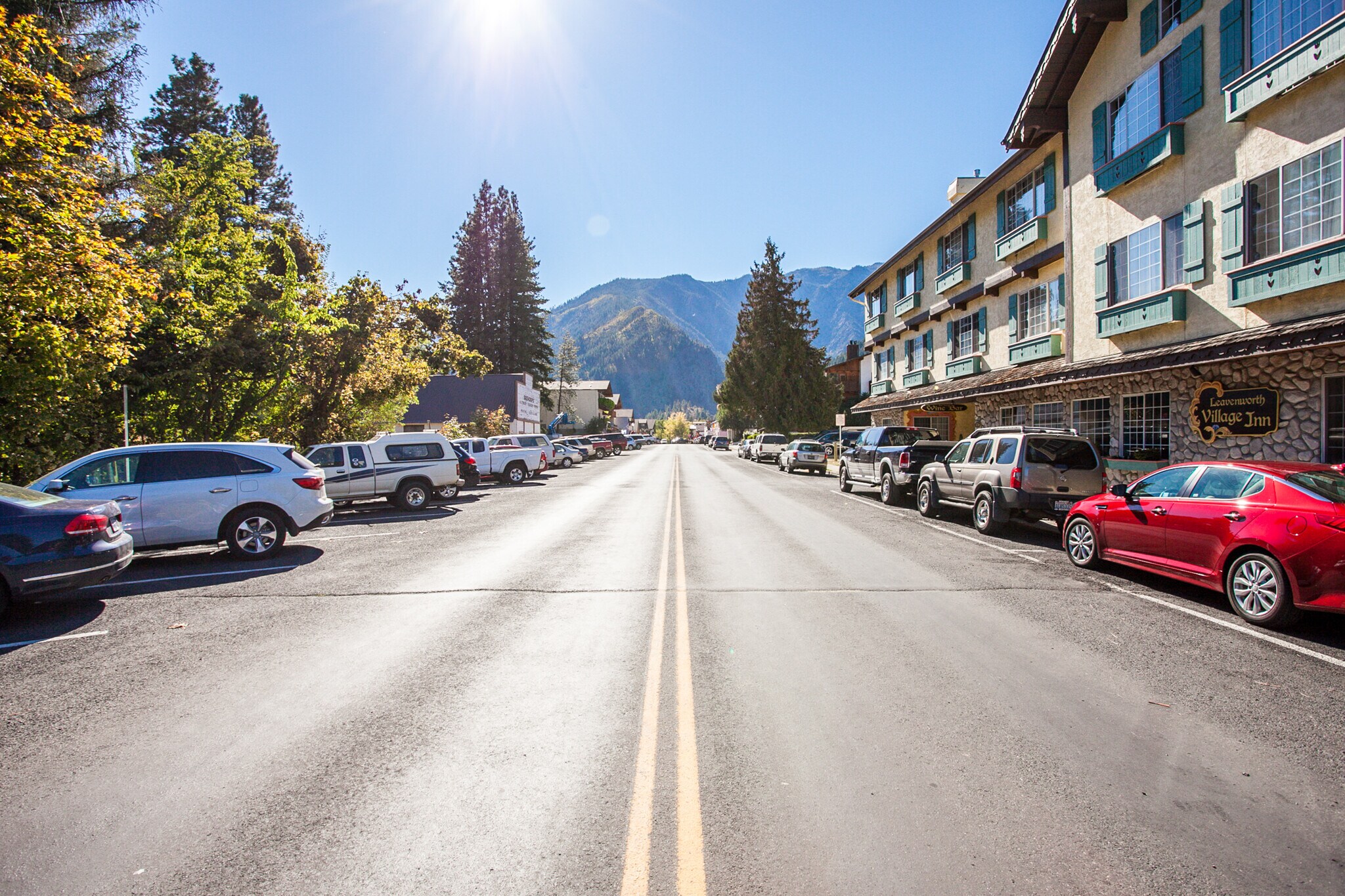 1016 Commercial St, Leavenworth, WA 98826 Leavenworth Village Inn