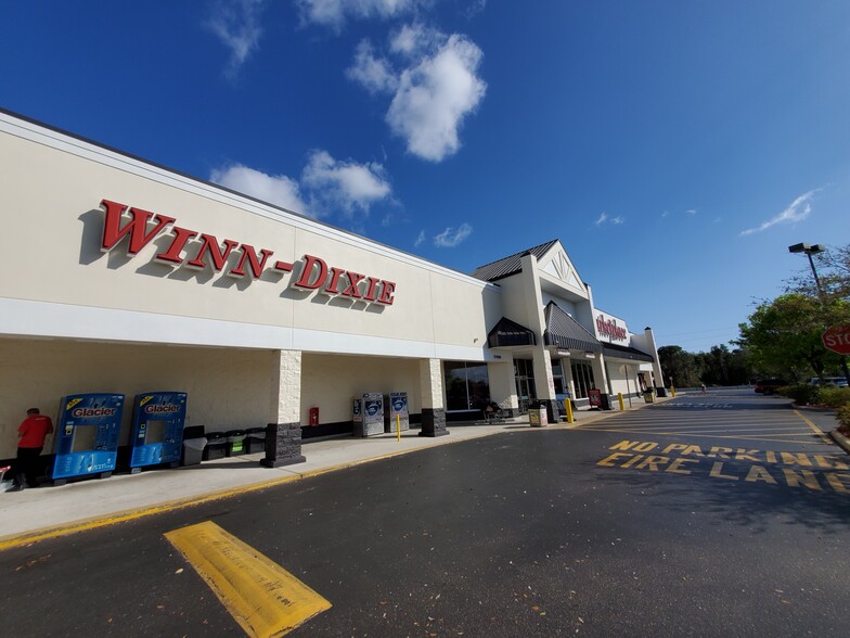 27650-27690 Bermont Rd, Punta Gorda, FL for lease - Building Photo - Image 3 of 7