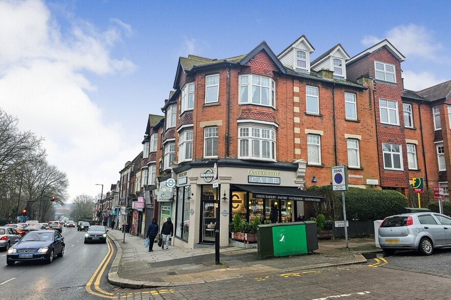 9A High St, Barnet for sale - Primary Photo - Image 1 of 1