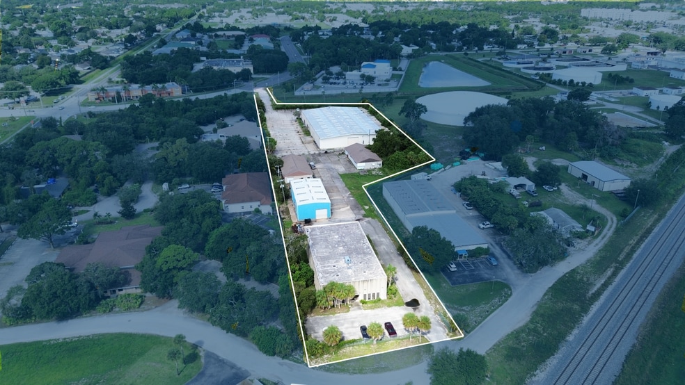 115 Edwards Dr, Rockledge, FL for sale - Building Photo - Image 2 of 9