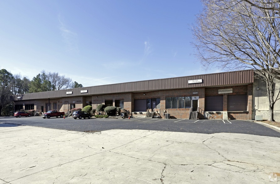 1804 Montreal Ct, Tucker, GA for lease - Building Photo - Image 3 of 4
