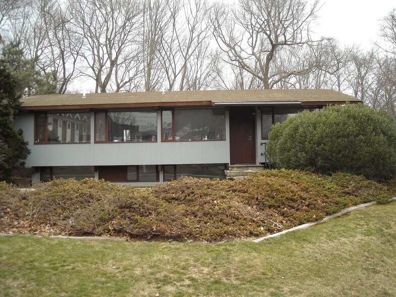 1340 Main Rd, Tiverton, RI 02878 | LoopNet