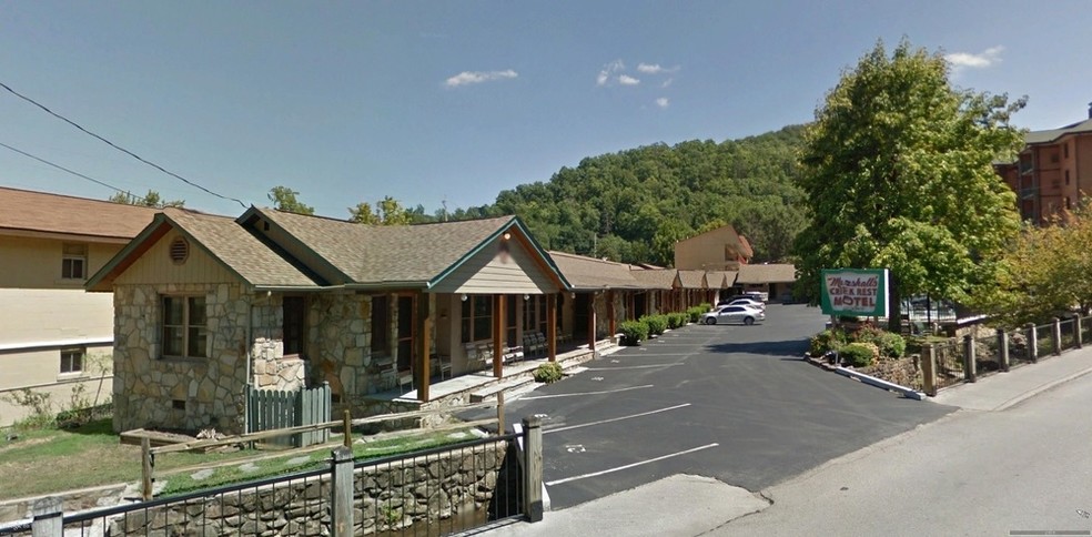 313 Baskins Creek Rd, Gatlinburg, TN 37738 | LoopNet