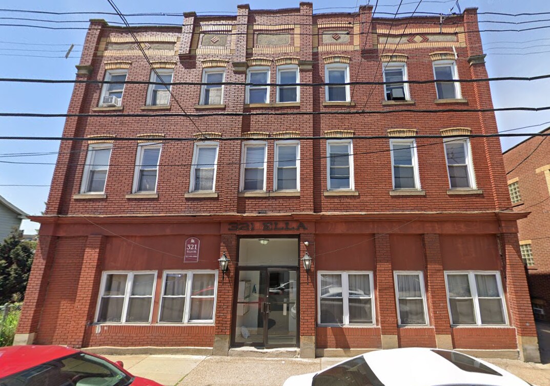 321 Ella St, McKees Rocks, PA for sale Building Photo- Image 1 of 1