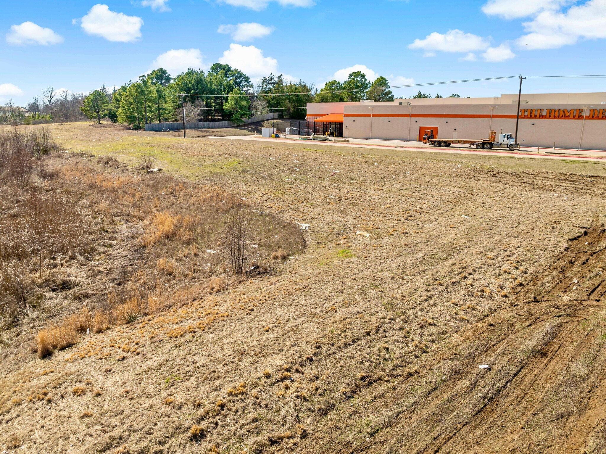 3200 286 loop, Paris, TX for sale Primary Photo- Image 1 of 22