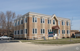 More details for 200 E Chicago Ave, Westmont, IL - Office for Lease