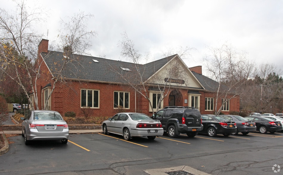 10 Grove St, Pittsford, NY for sale - Primary Photo - Image 1 of 1