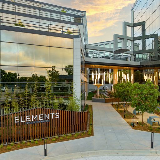 10221 Wateridge Cir, San Diego, CA for lease - Building Photo - Image 1 of 50