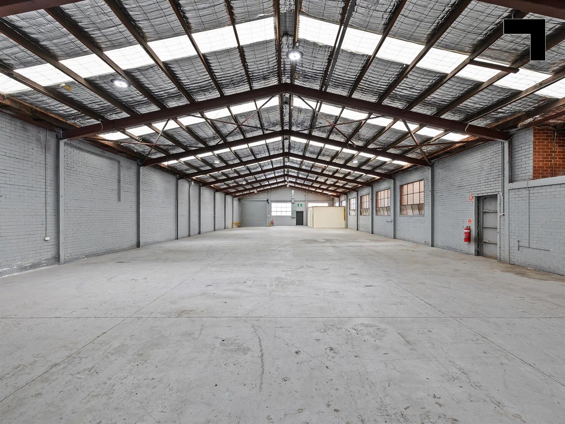 18 Earl St, Airport West for lease Interior Photo- Image 1 of 2