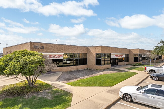 More details for 10525-10625 Newkirk St, Dallas, TX - Industrial for Lease