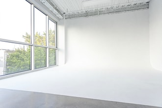 13 Grattan St, Brooklyn, NY for lease Interior Photo- Image 1 of 4