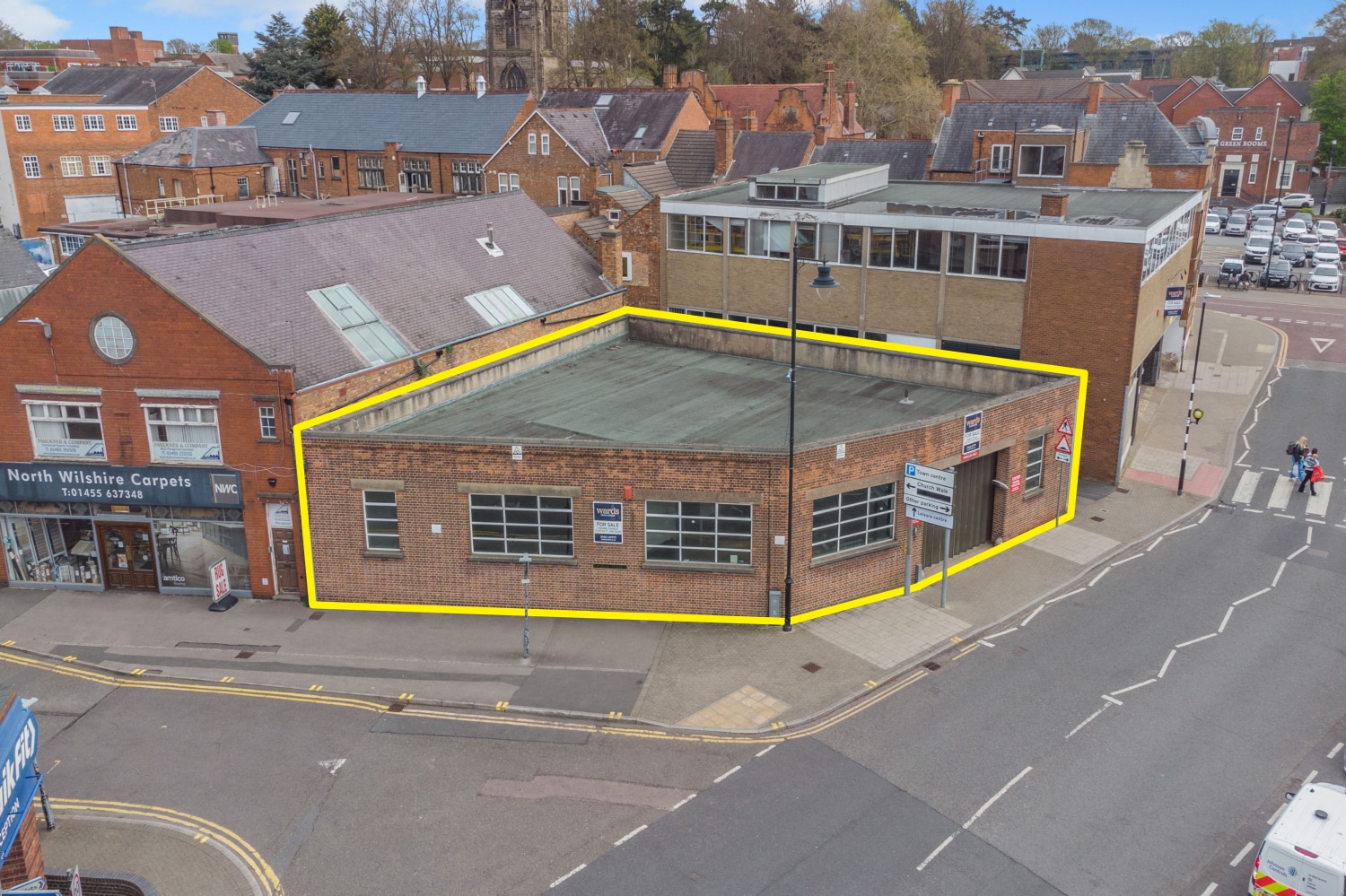 3 Lancaster Rd, Hinckley for sale Primary Photo- Image 1 of 2