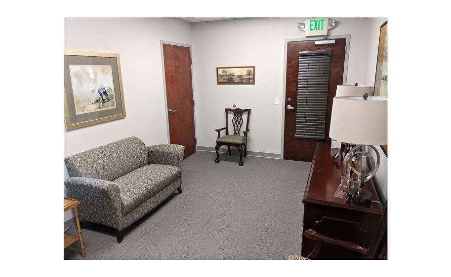 1708 Trawick Rd, Raleigh, NC for lease - Interior Photo - Image 2 of 8