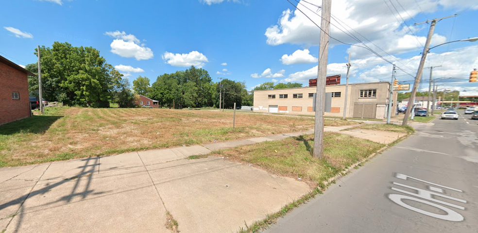 3400 Market St, Youngstown, OH for lease - Primary Photo - Image 1 of 3