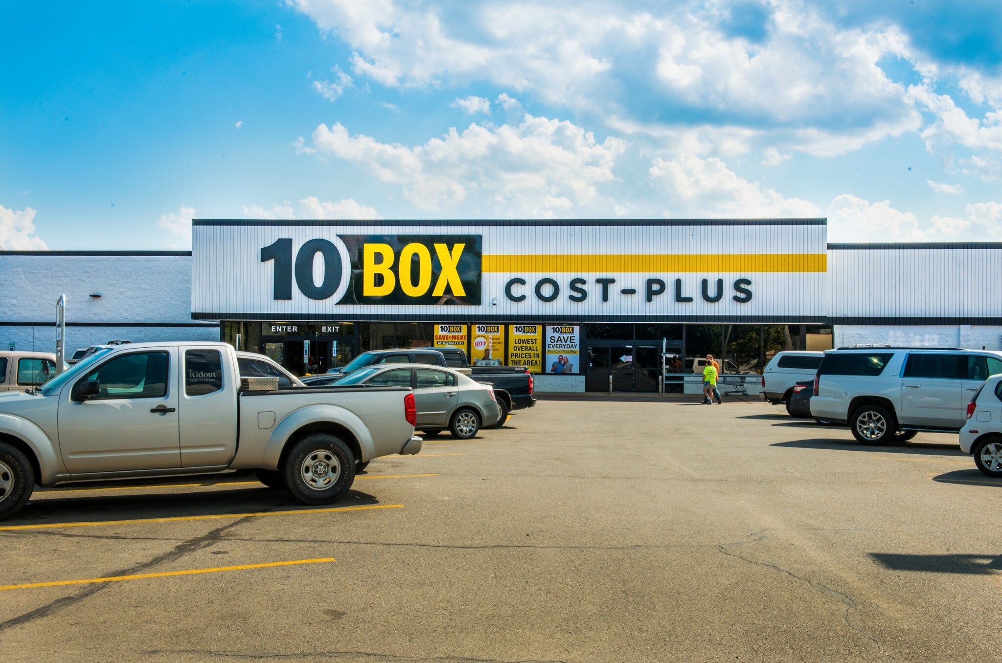 380 Harkrider St, Conway, AR for sale Primary Photo- Image 1 of 1