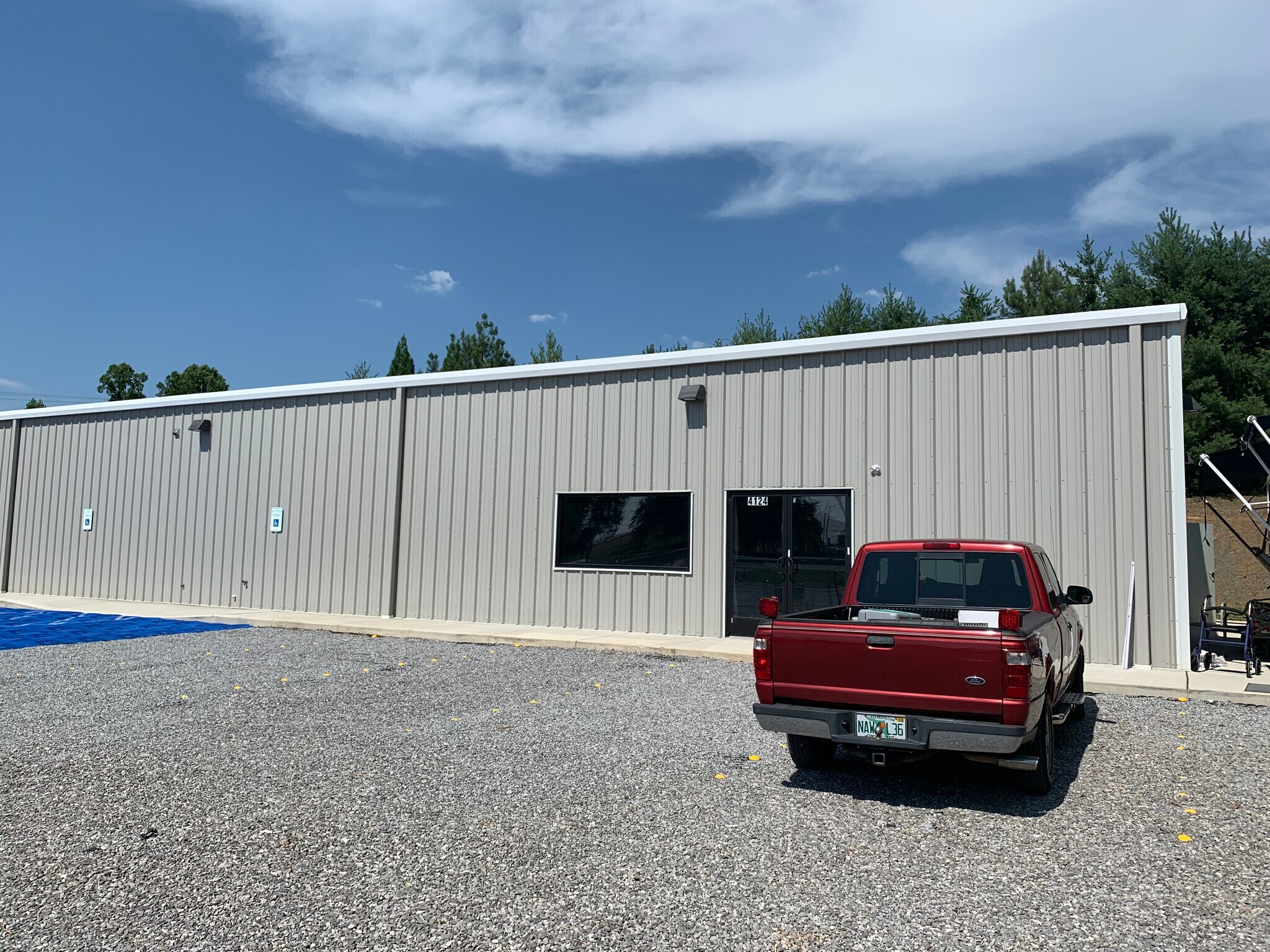 4124 Crippen Rd, Knoxville, TN for sale Primary Photo- Image 1 of 1