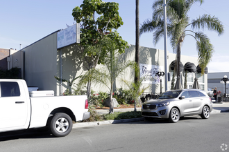 2950 Grace Ln, Costa Mesa, CA for lease Building Photo- Image 2 of 3