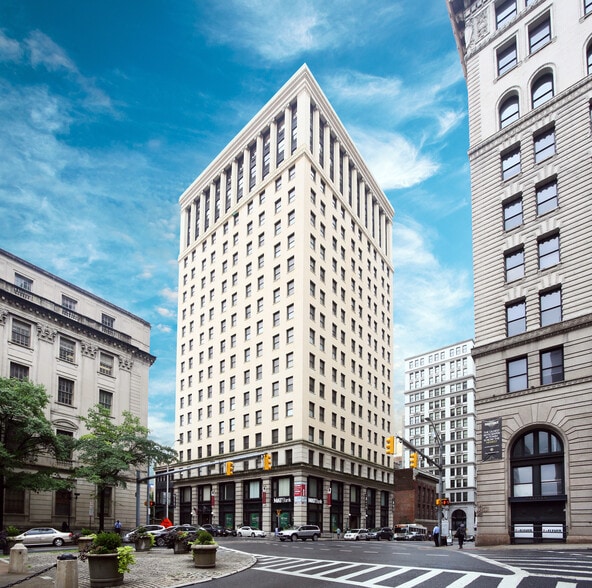 7 N Calvert St, Baltimore, MD for sale - Building Photo - Image 1 of 1