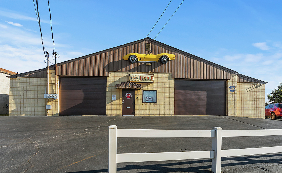 1406 Greensburg Pike, North Versailles, PA for sale Primary Photo- Image 1 of 1