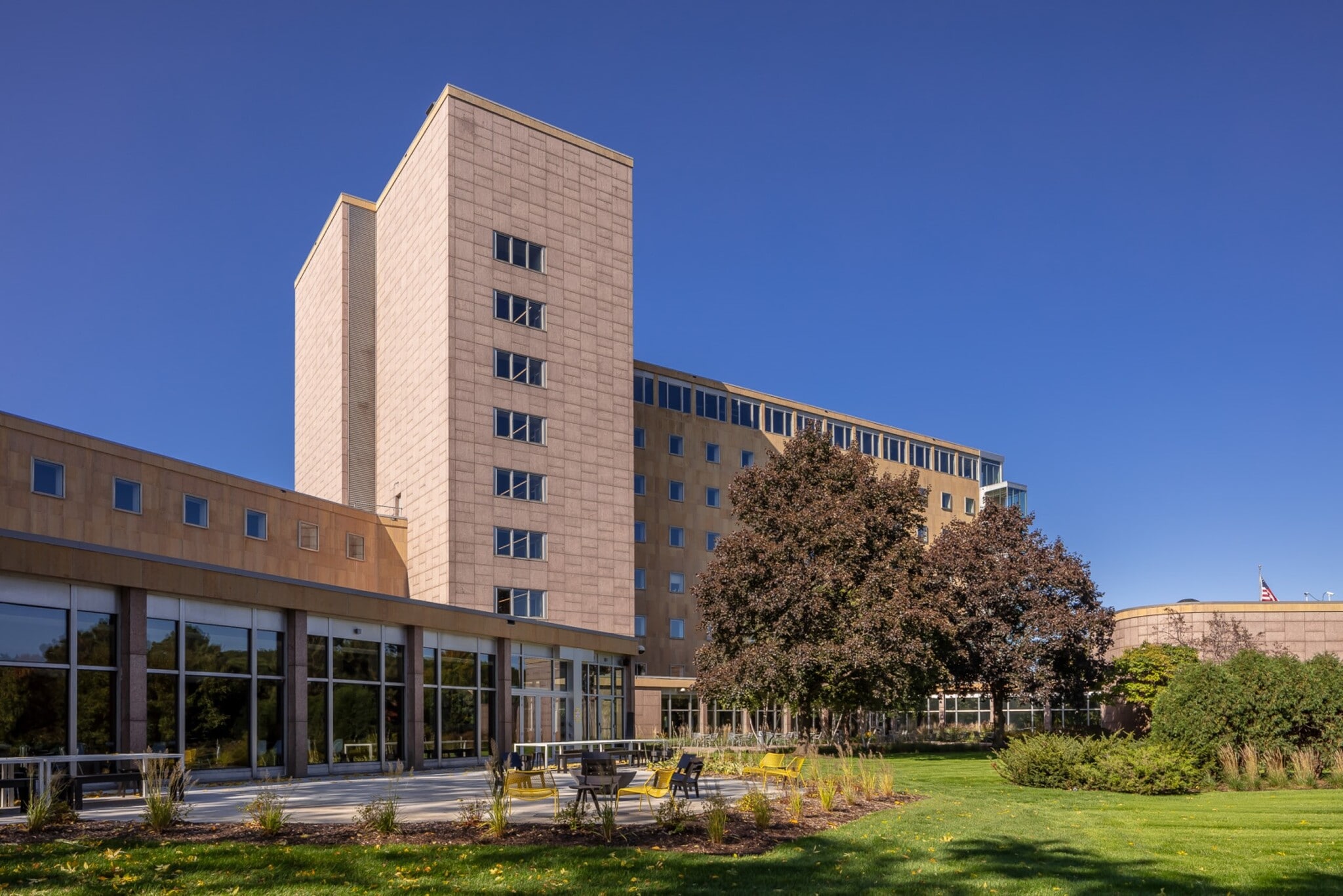 3701 Wayzata Blvd, Minneapolis, MN 55416 Office for Lease