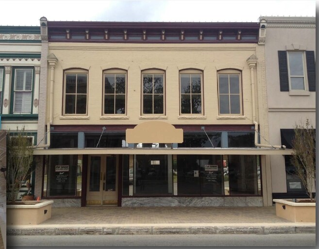 704 S Austin Ave, Georgetown, TX for sale - Primary Photo - Image 1 of 1