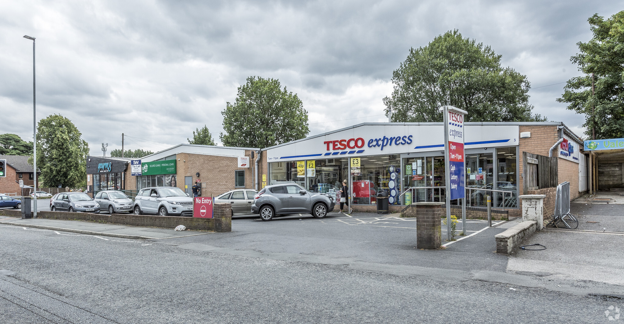 Whalley New Rd, Blackburn for lease Primary Photo- Image 1 of 12