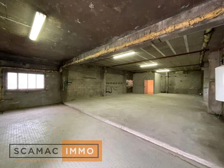 Flex in Étampes for sale - Building Photo - Image 1 of 5