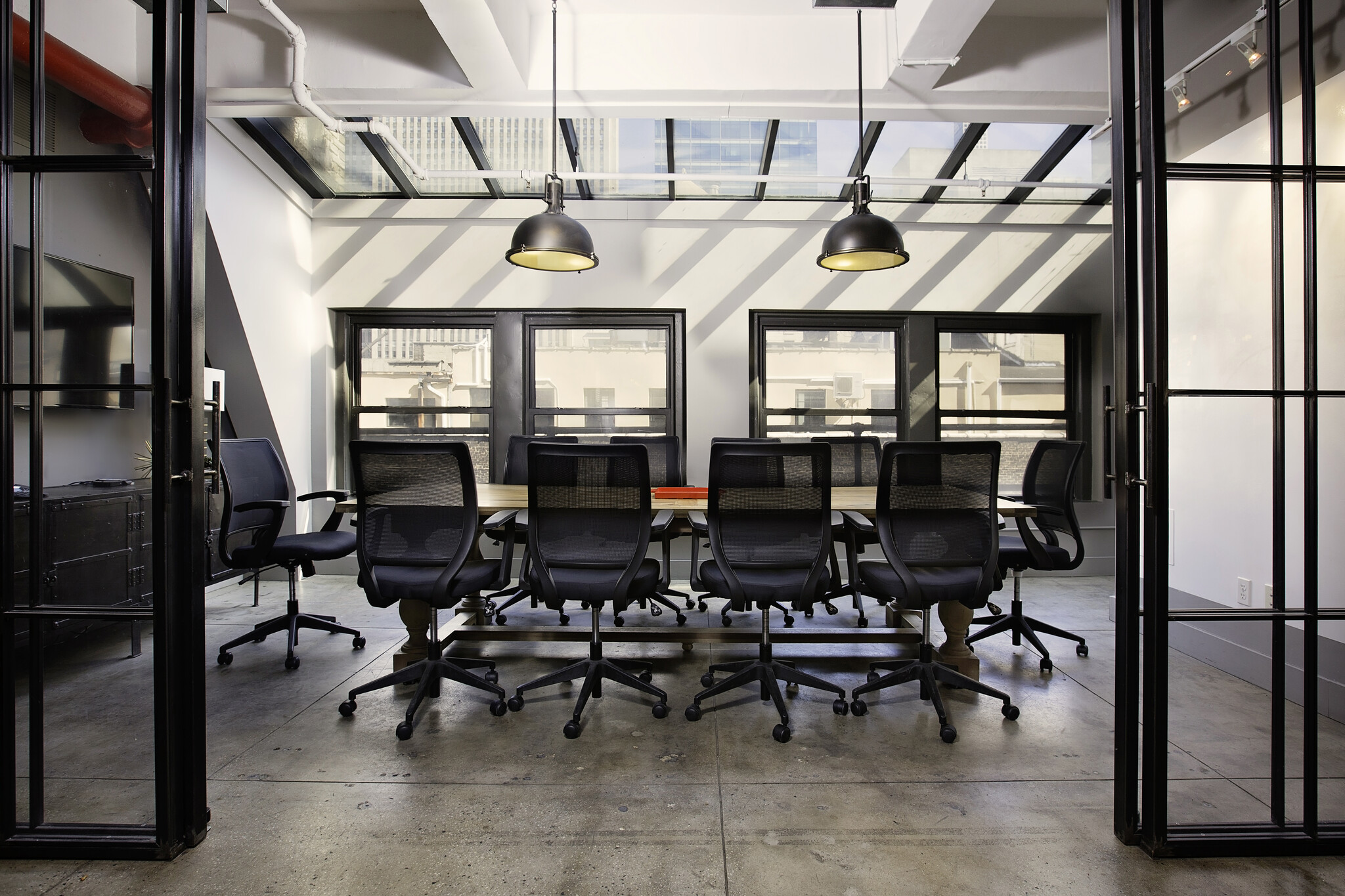 21 W 46th St, New York, NY for lease Interior Photo- Image 1 of 15