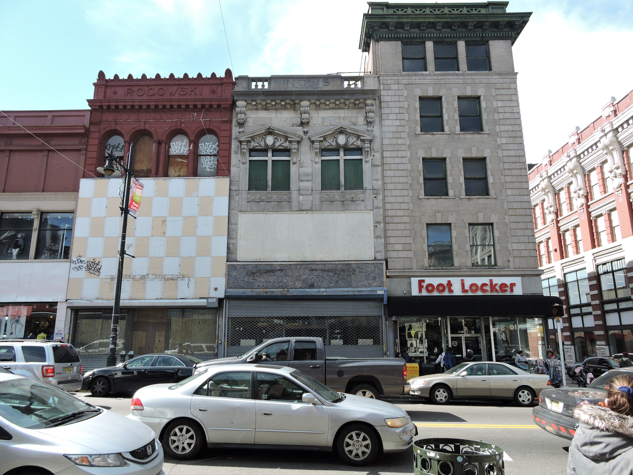 Retail in Paterson, NJ for sale Primary Photo- Image 1 of 1