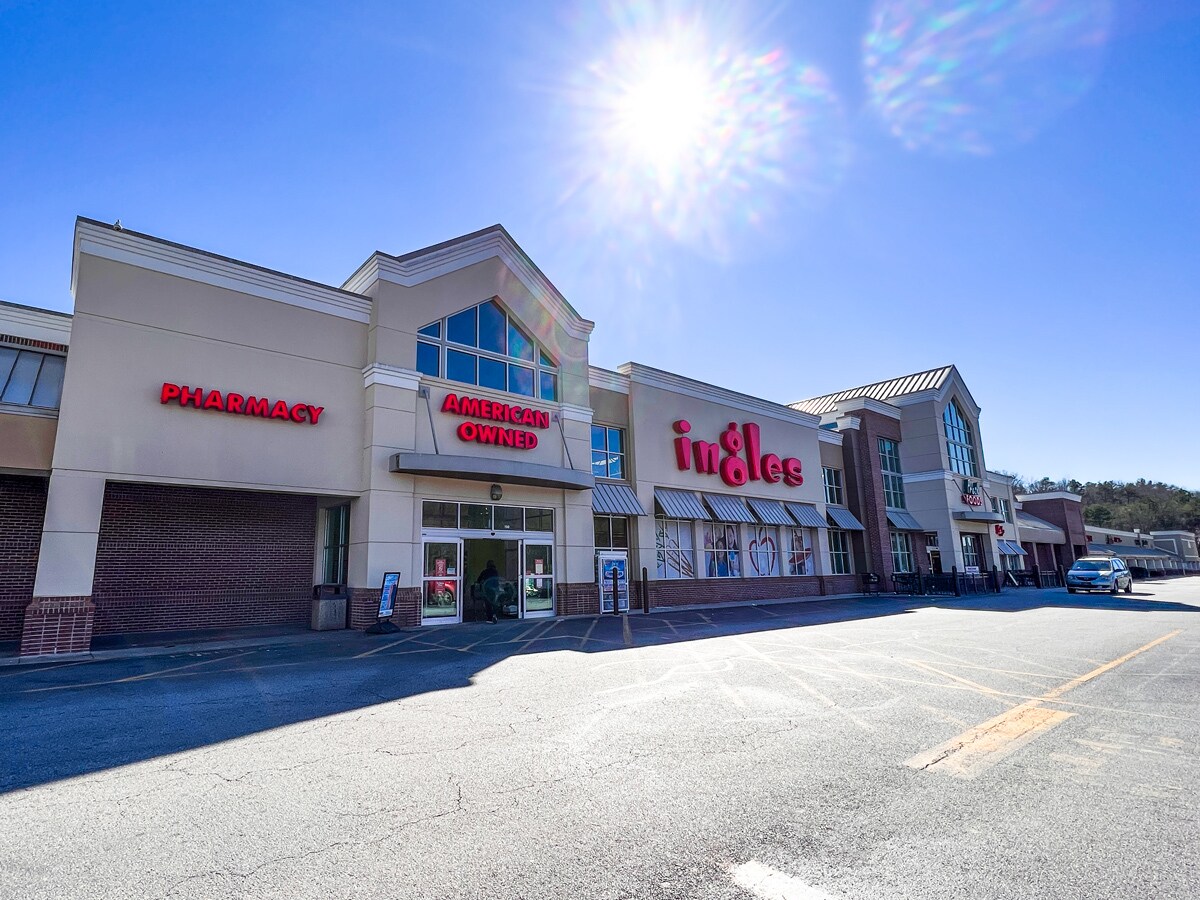 140-240 Old Orchard Rd, Ellijay, GA for sale Primary Photo- Image 1 of 1