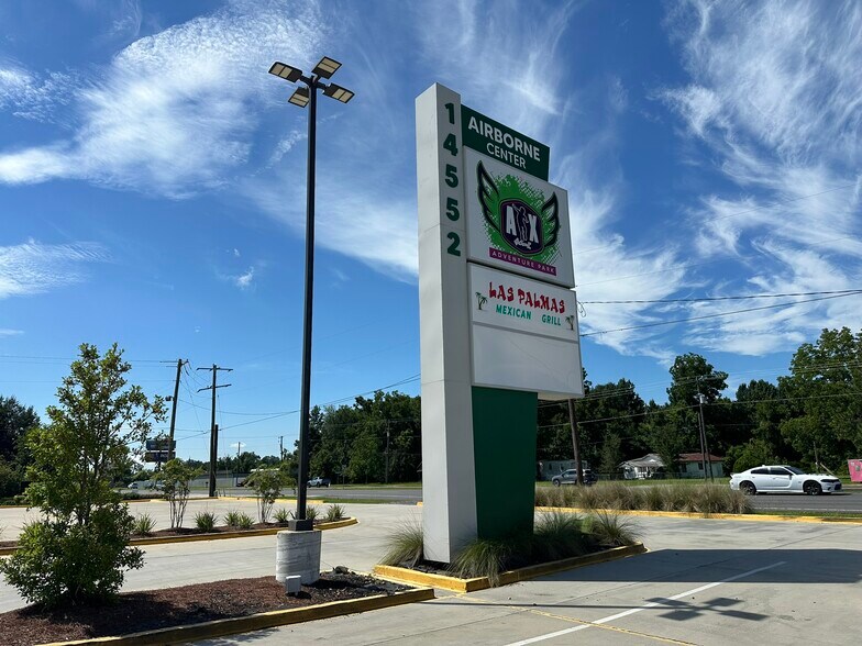 14552 Airline Hwy, Gonzales, LA for lease - Building Photo - Image 3 of 7