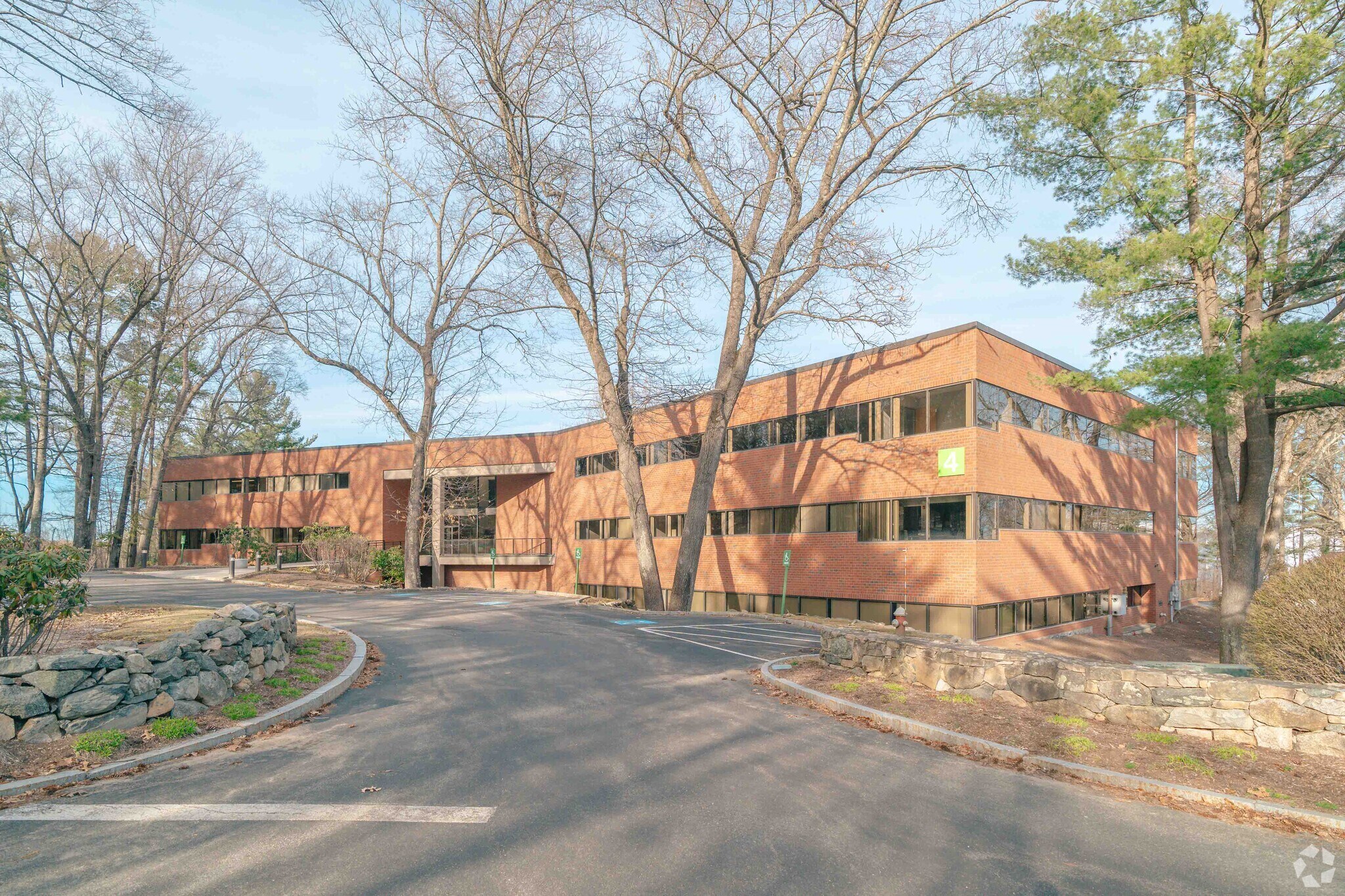 561 Virginia Rd, Concord, MA for sale Primary Photo- Image 1 of 1