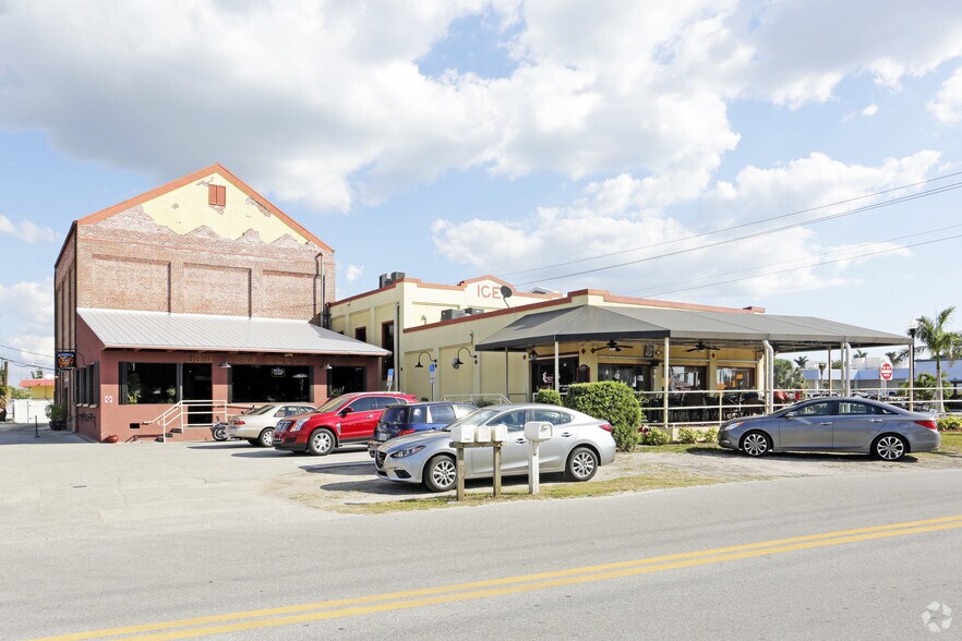 408 Tamiami Trl, Punta Gorda, FL for sale - Primary Photo - Image 1 of 1