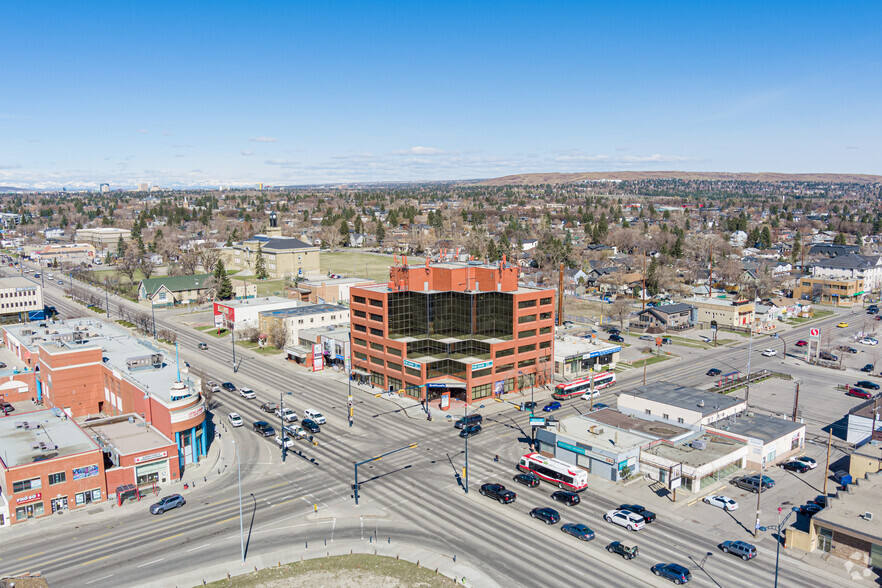 1701 Centre St NW, Calgary, AB for lease - Aerial - Image 3 of 6