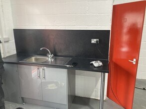 Hope St, Rotherham for lease Interior Photo- Image 2 of 2