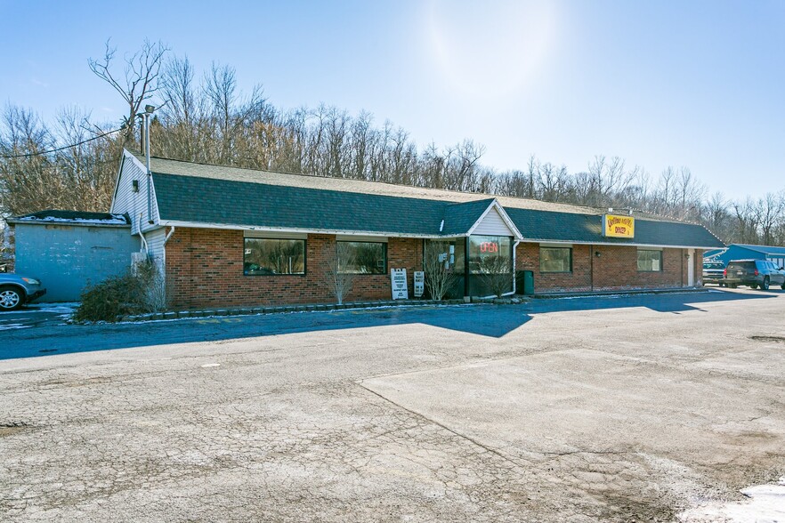 2534 State Route 31, Palmyra, NY for sale - Primary Photo - Image 1 of 4